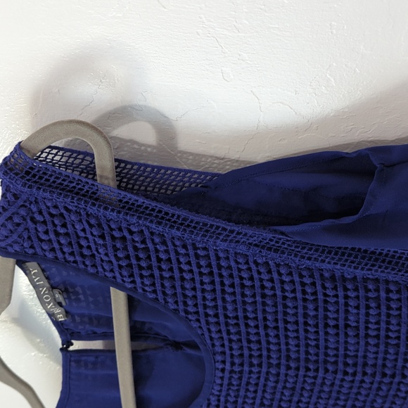 BRIXON IVY Cobalt Blue Crochet Overlay Blouse Size Medium - Picture 4 of 12